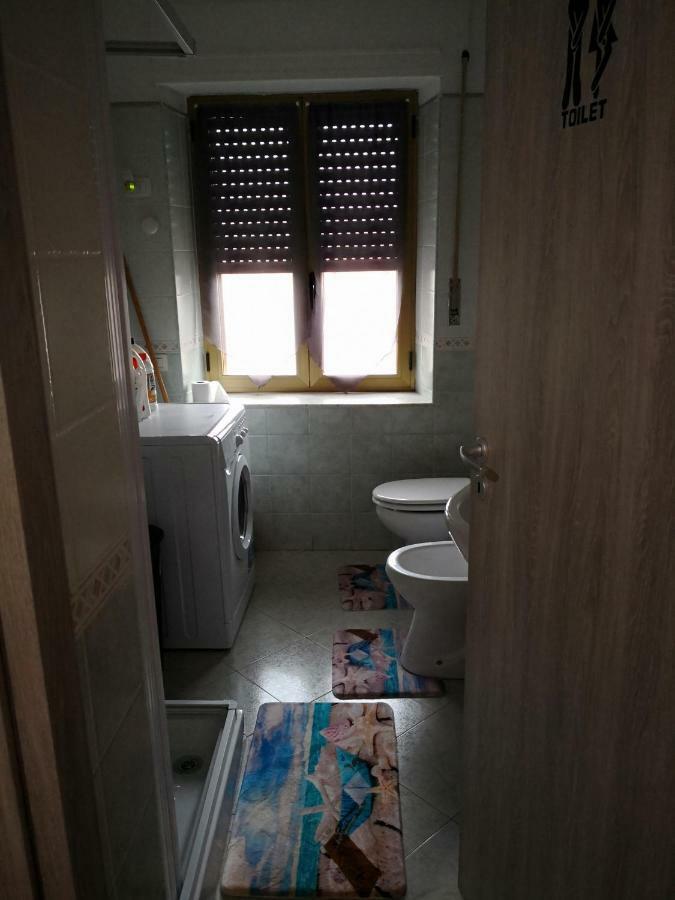 Appartamento A casa di Rossano e Rossella Carbonia Esterno foto