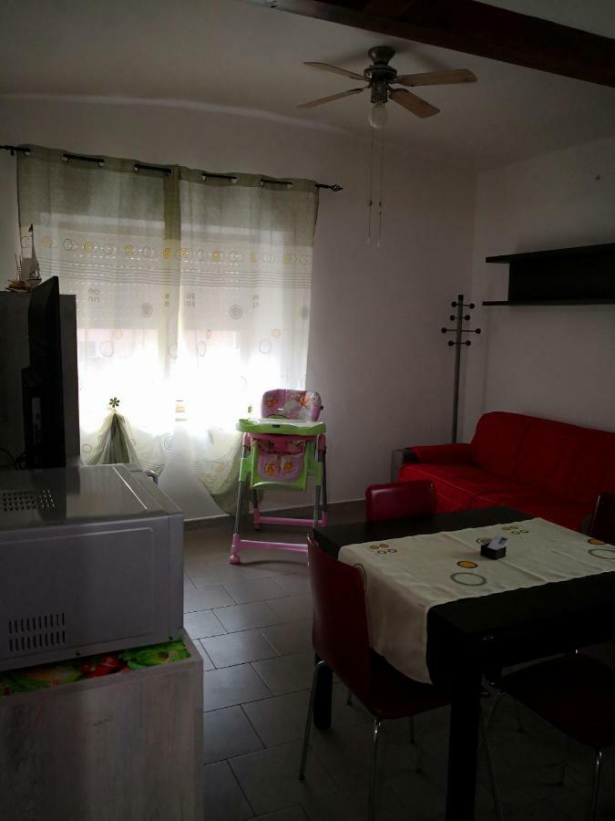Appartamento A casa di Rossano e Rossella Carbonia Esterno foto