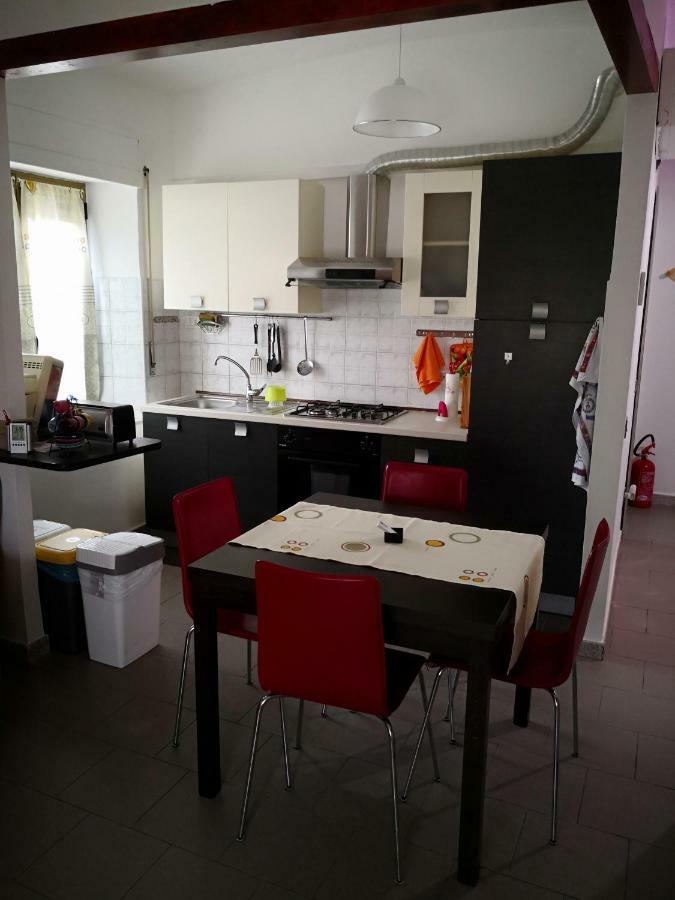 Appartamento A casa di Rossano e Rossella Carbonia Esterno foto